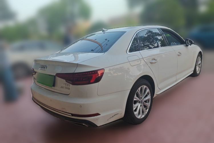 Used Audi A4L 2019 40 TFSI Ambition China VI Rear Right 45 Deg