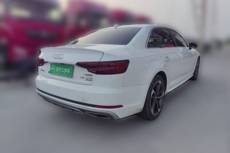 Used Audi A4L 2019 40 TFSI Ambition China VI Rear Right 45 Deg
