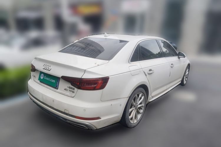Used Audi A4L 2019 40 TFSI Fashion Edition China VI Emission Standard Rear Right 45 Deg