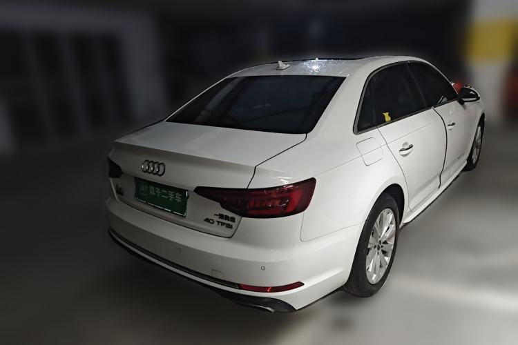 Used Audi A4L 2019 40 TFSI Ambition China VI Rear Right 45 Deg