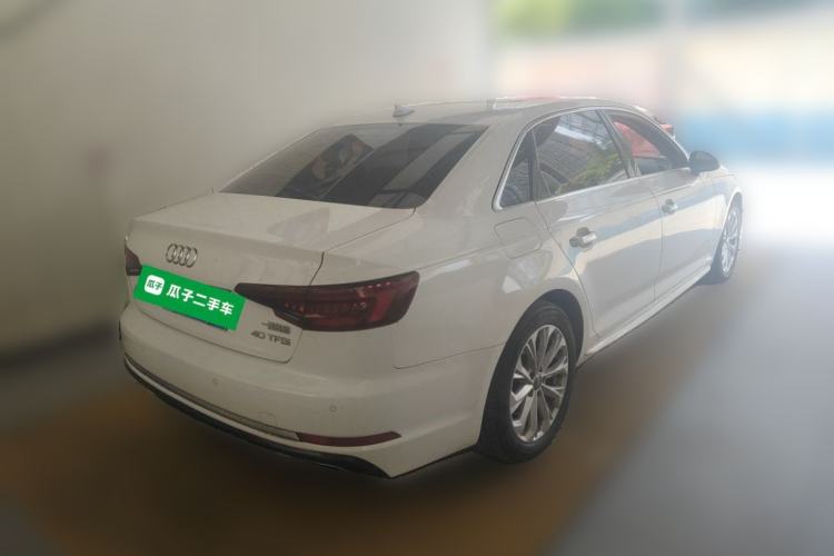 Used Audi A4L 2019 40 TFSI Ambition China VI Rear Right 45 Deg