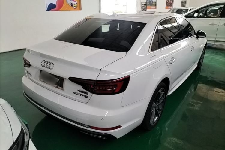 Used Audi A4L 2019 40 TFSI Ambition China VI Rear Right 45 Deg