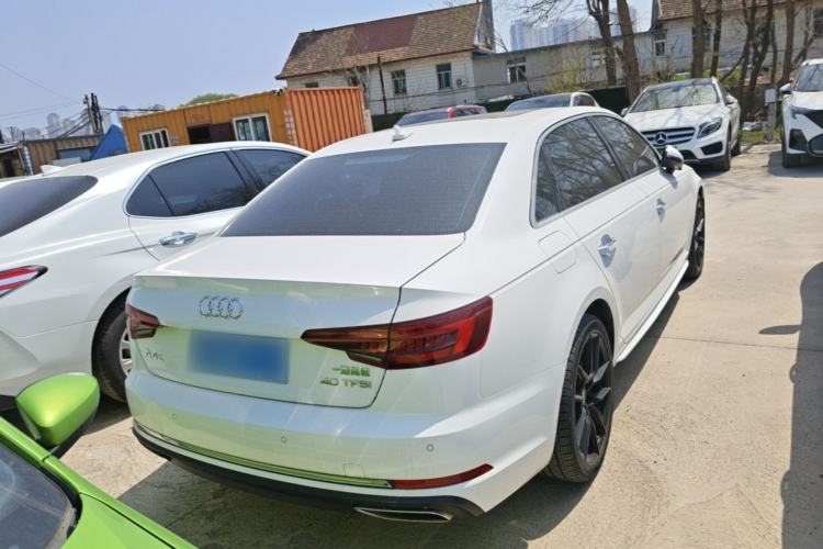 Used Audi A4L 2019 40 TFSI Ambition China VI Rear Right 45 Deg