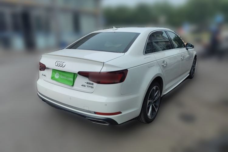 Used Audi A4L 2019 40 TFSI Ambition China VI Rear Right 45 Deg