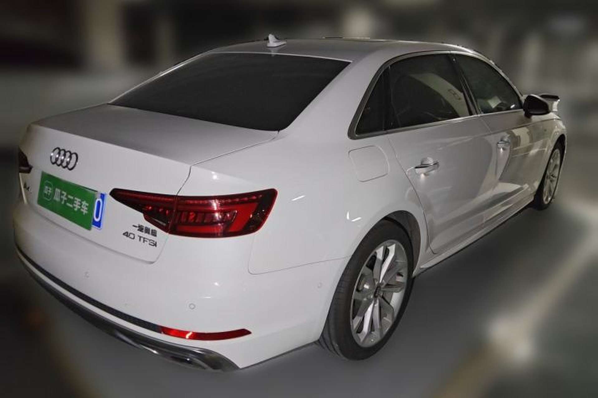 Used Audi A4L 2019 40 TFSI Fashion Edition China VI Emission Standard Rear Right 45 Deg