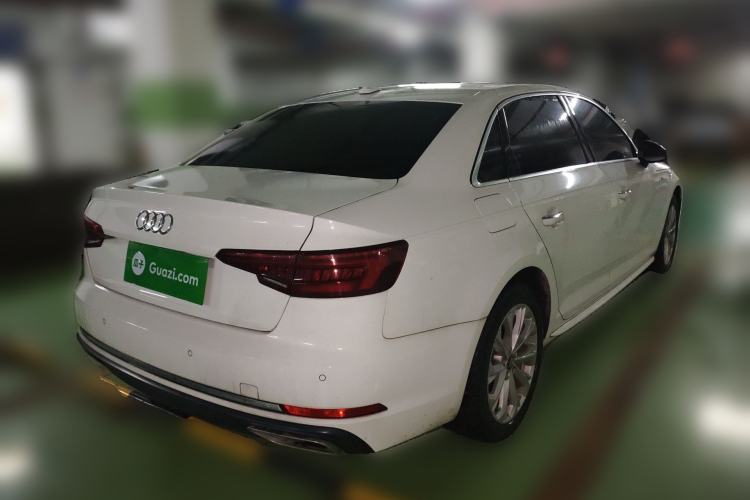 Used Audi A4L 2019 40 TFSI Ambition China VI Rear Right 45 Deg