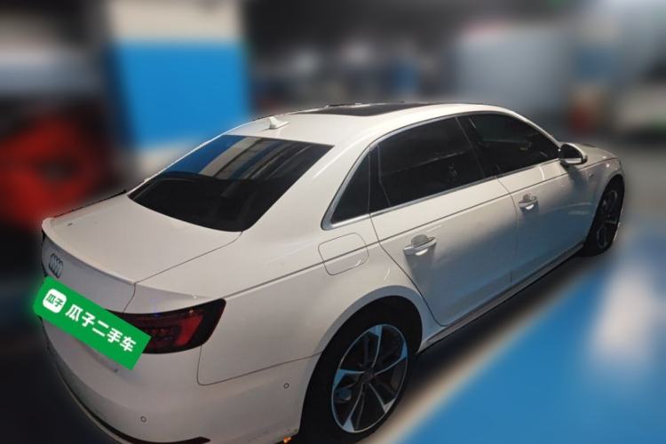 Used Audi A4L 2019 40 TFSI Sporty Version China VI Rear Right 45 Deg