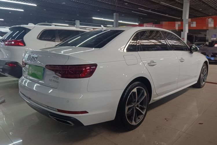 Used Audi A4L 2019 40 TFSI Ambition China VI Rear Right 45 Deg