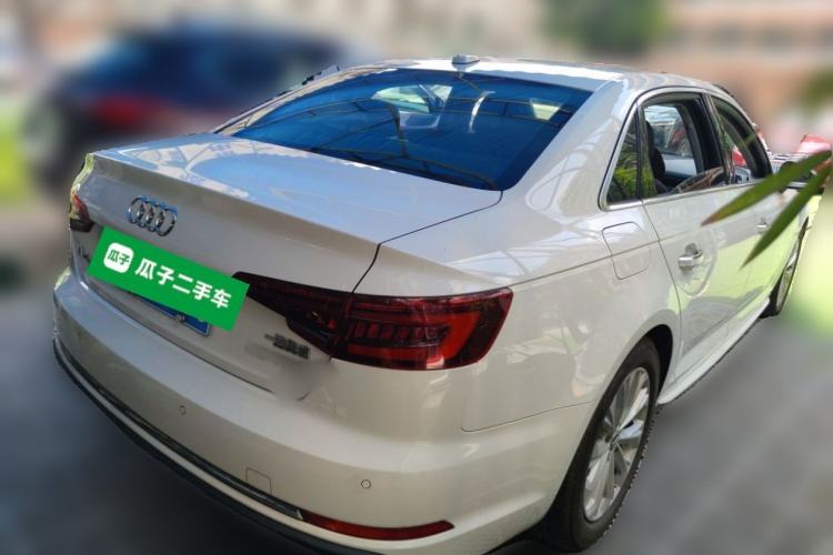 Used Audi A4L 2019 40 TFSI Ambition China VI Rear Right 45 Deg