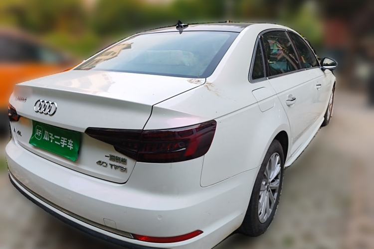 Used Audi A4L 2019 40 TFSI Ambition China VI Rear Right 45 Deg