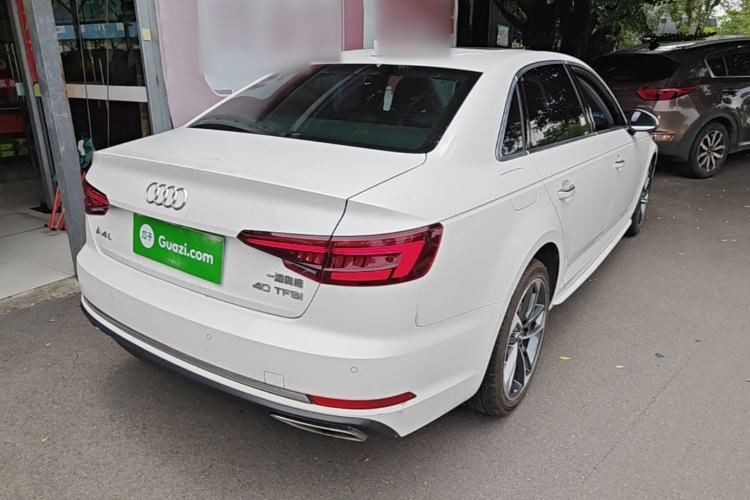 Used Audi A4L 2019 40 TFSI Ambition China VI Rear Right 45 Deg