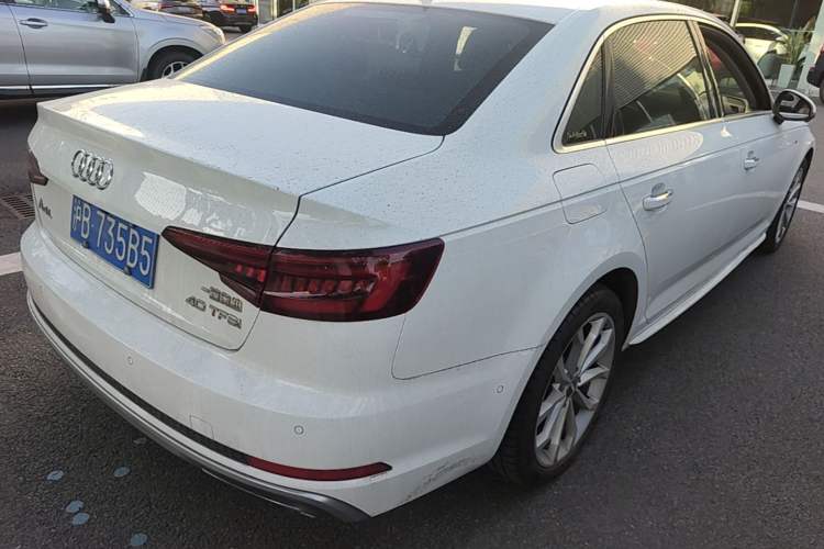 Used Audi A4L 2019 40 TFSI Fashion Version China V Rear Right 45 Deg