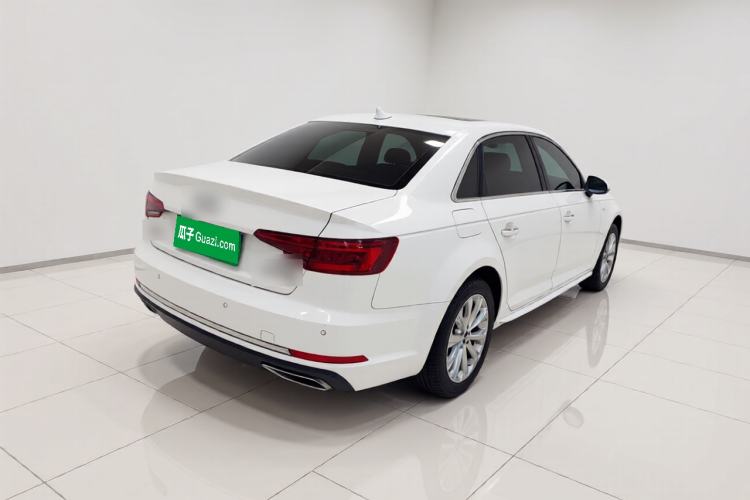 Used Audi A4L 2019 40 TFSI Ambition China VI Rear Right 45 Deg