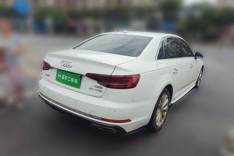 Used Audi A4L 2019 40 TFSI Ambition China VI Rear Right 45 Deg