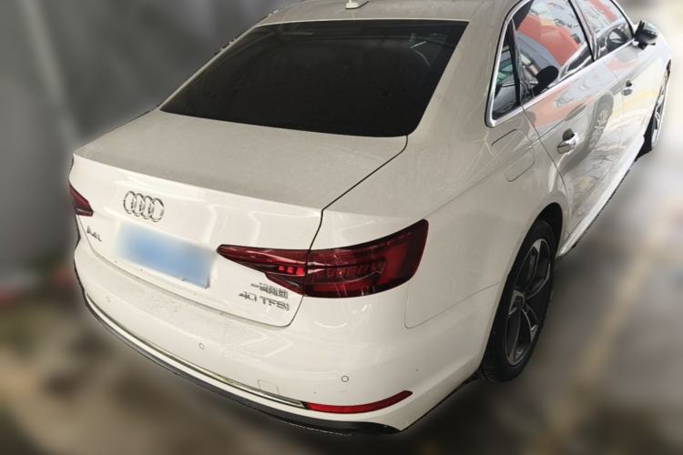 Used Audi A4L 2019 40 TFSI Ambition China VI Rear Right 45 Deg