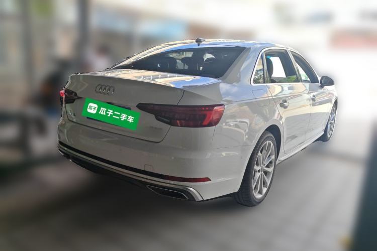 Used Audi A4L 2019 40 TFSI Fashion Edition China VI Emission Standard Rear Right 45 Deg