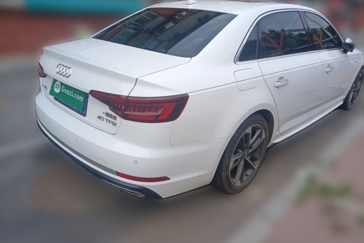 Used Audi A4L 2019 40 TFSI Ambition China VI Rear Right 45 Deg