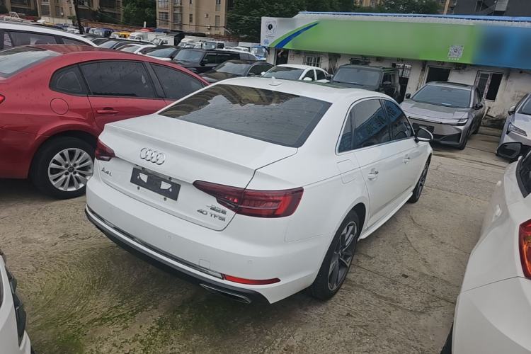 Used Audi A4L 2019 40 TFSI Ambition Version China V Rear Right 45 Deg