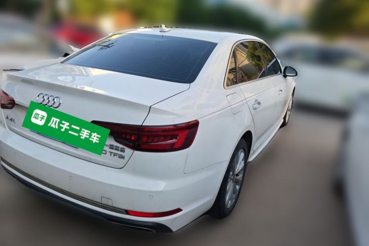 Used Audi A4L 2019 40 TFSI Ambition China VI Rear Right 45 Deg