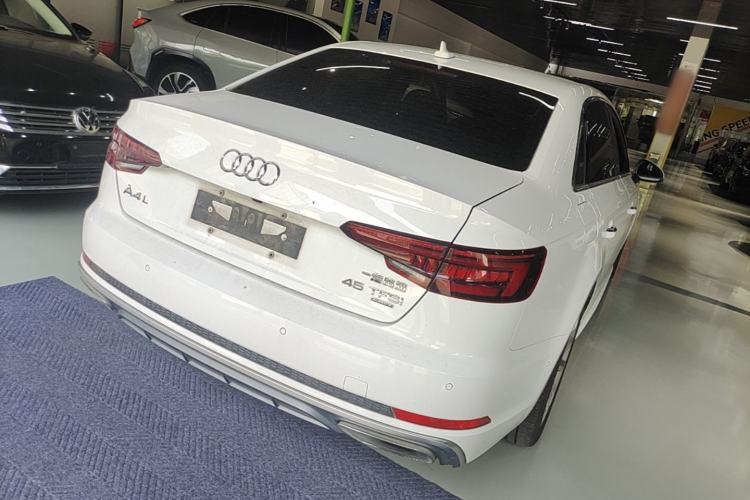 Used Audi A4L 2019 40 TFSI Fashion Version China V Rear Right 45 Deg