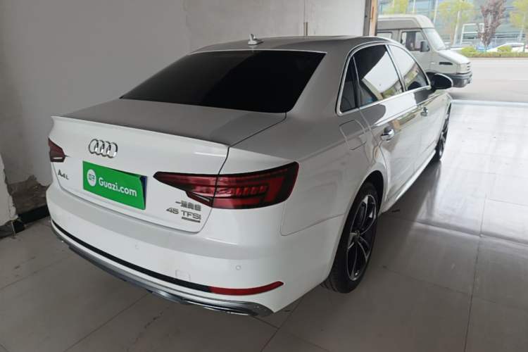 Used Audi A4L 2019 40 TFSI Ambition China VI Rear Right 45 Deg