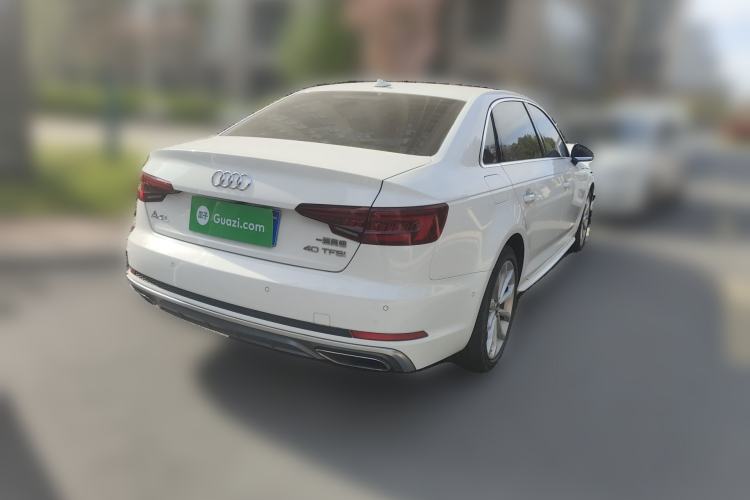 Used Audi A4L 2019 40 TFSI Fashion Edition China VI Emission Standard Rear Right 45 Deg