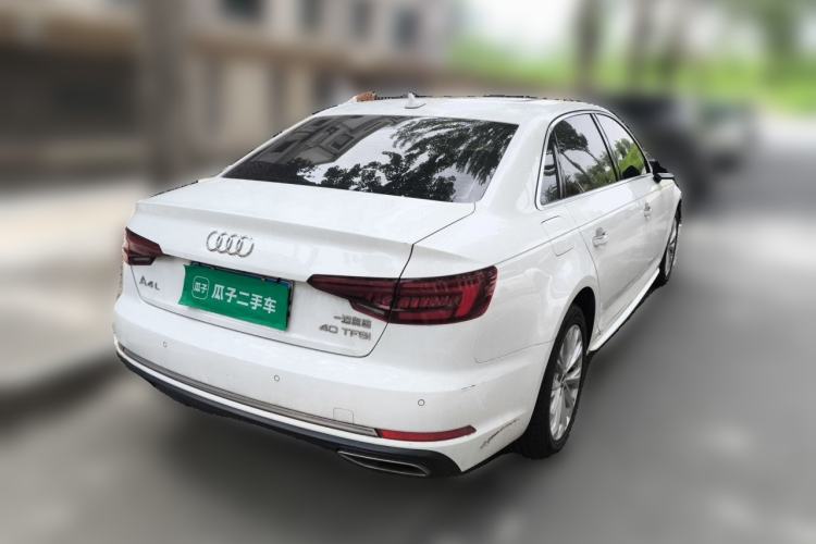 Used Audi A4L 2019 40 TFSI Ambition China VI Rear Right 45 Deg