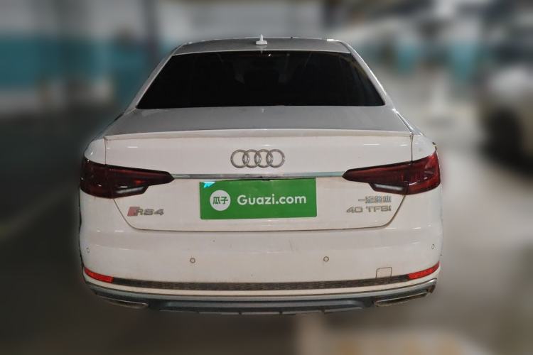Used Audi A4L 2019 40 TFSI Fashion Edition China VI Emission Standard Rear