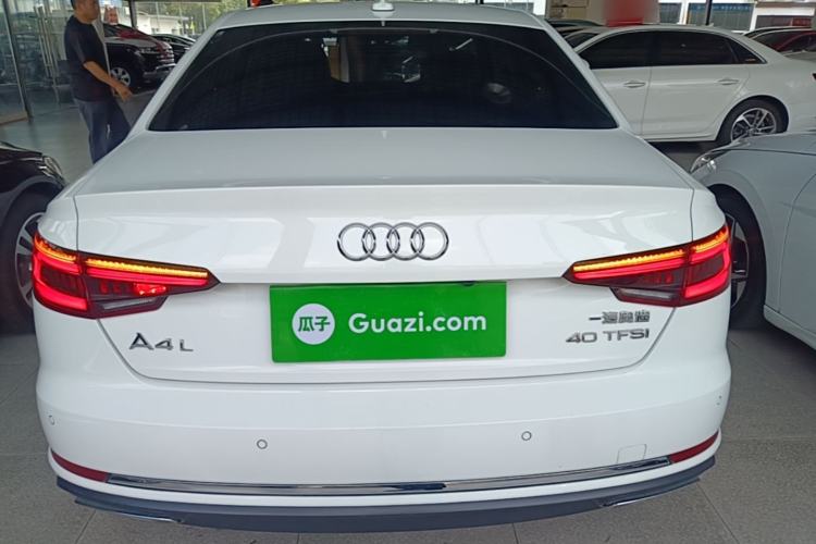 Used Audi A4L 2019 40 TFSI Ambition China VI Rear
