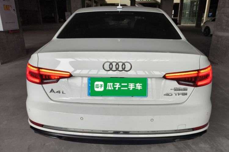 Used Audi A4L 2019 40 TFSI Ambition China VI Rear