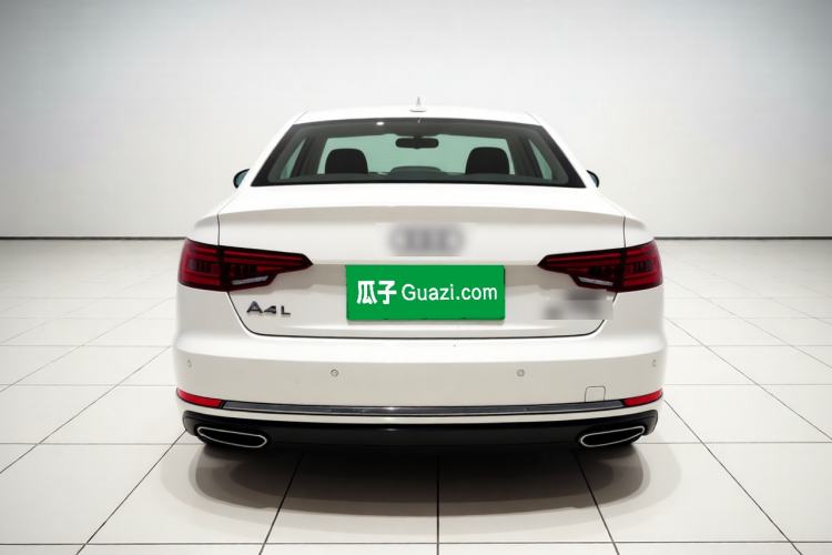 Used Audi A4L 2019 40 TFSI Ambition China VI Rear