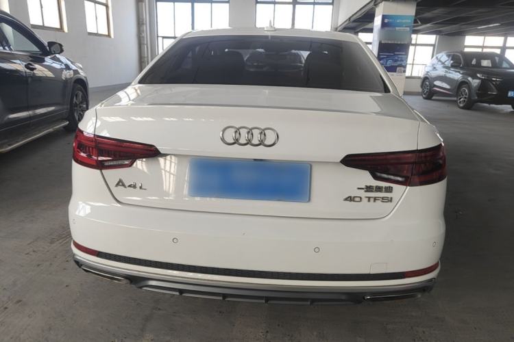 Used Audi A4L 2019 40 TFSI Fashion Edition China VI Emission Standard Rear
