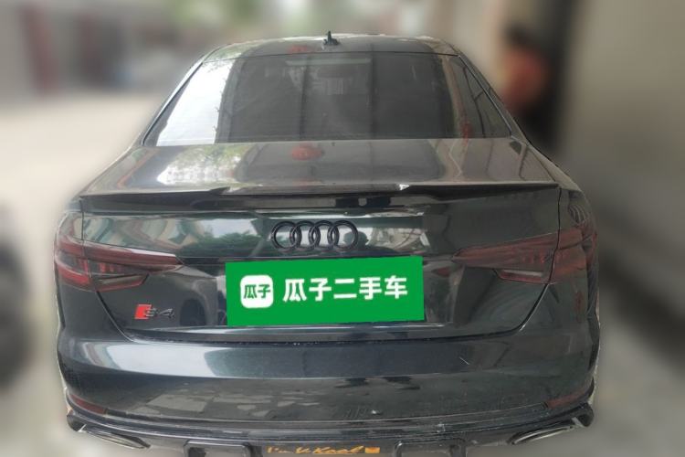 Used Audi A4L 2019 40 TFSI Ambition China VI Rear