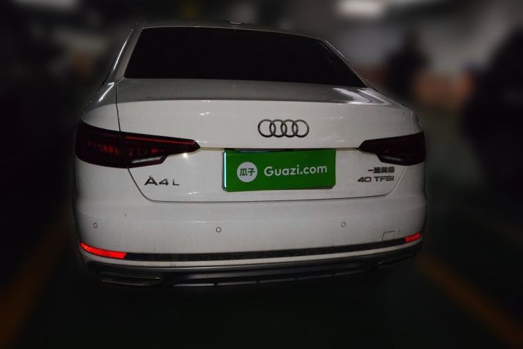 Used Audi A4L 2019 40 TFSI Fashion Edition China VI Emission Standard Rear