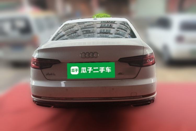 Used Audi A4L 2019 40 TFSI Ambition China VI Rear