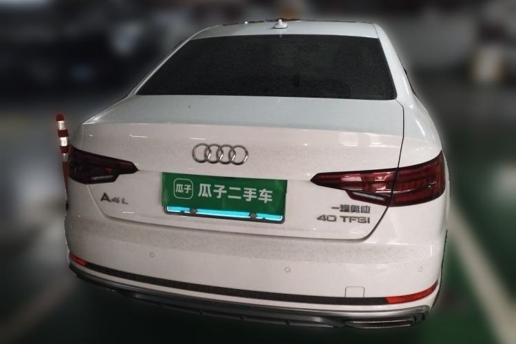 Used Audi A4L 2019 40 TFSI Fashion Edition China VI Emission Standard Rear