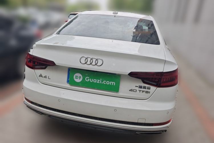 Used Audi A4L 2019 40 TFSI Fashion Edition China VI Emission Standard Rear