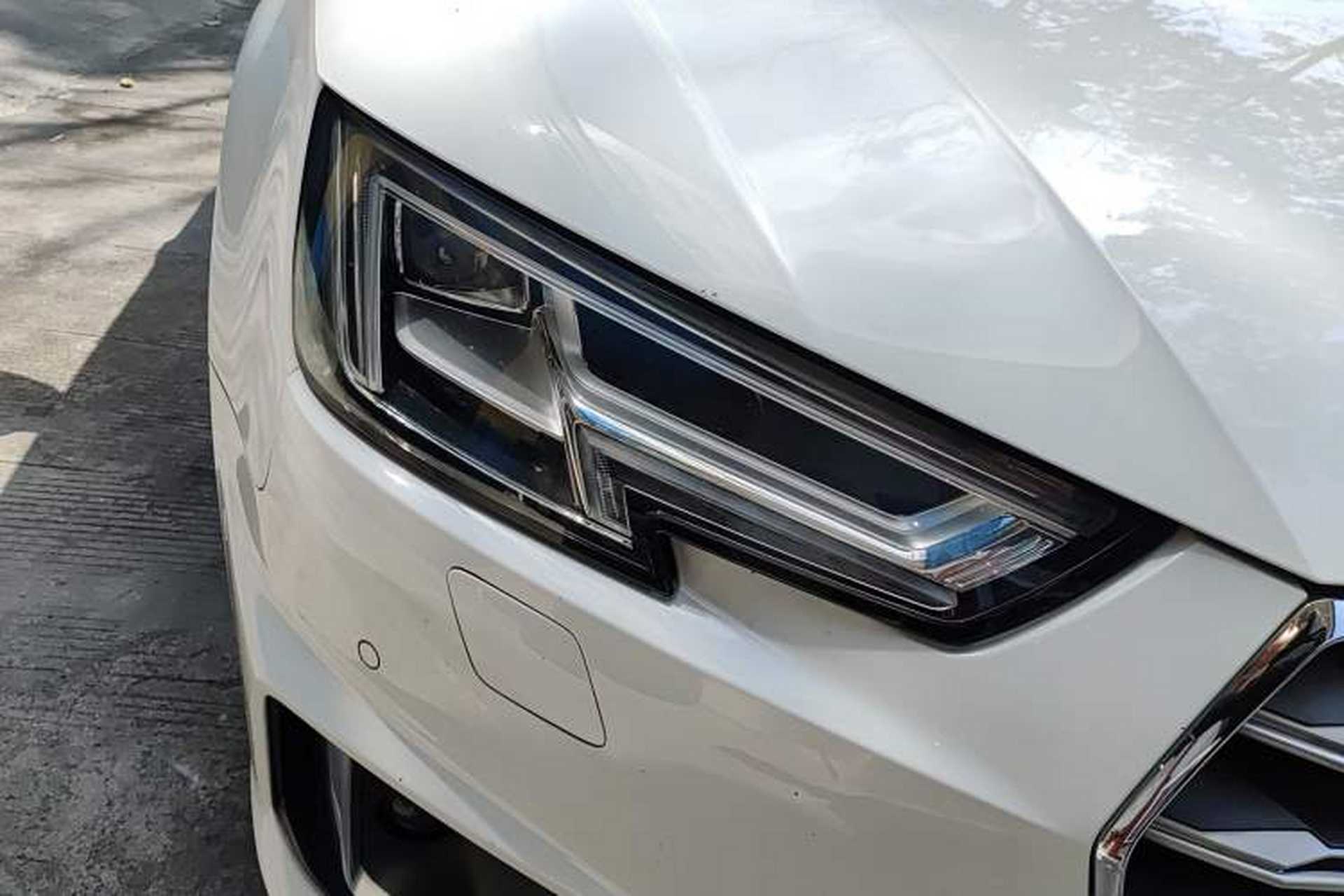 Used Audi A4L 2019 40 TFSI Fashion Edition China VI Emission Standard Right Front Headlight