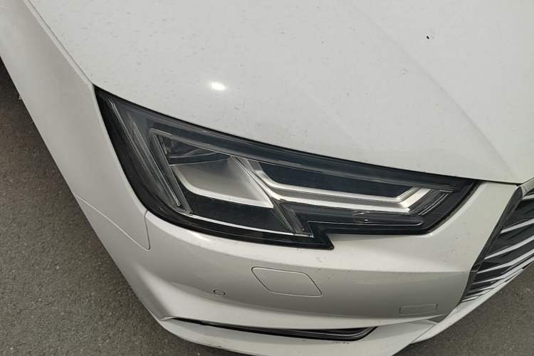 Used Audi A4L 2019 40 TFSI Ambition China VI Right Front Headlight