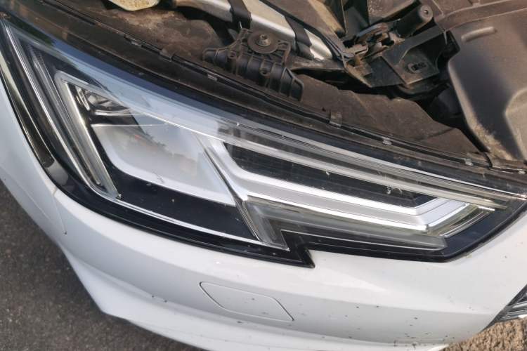 Used Audi A4L 2019 40 TFSI Ambition China VI Right Front Headlight