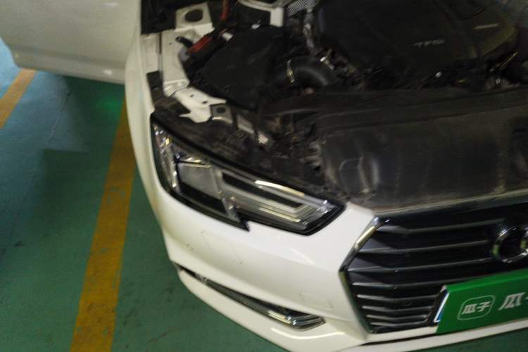 Used Audi A4L 2019 40 TFSI Ambition China VI Right Front Headlight