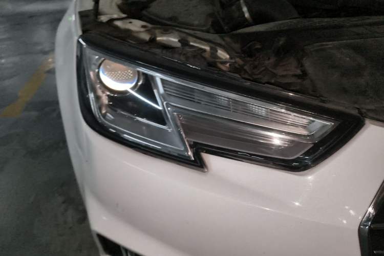 Used Audi A4L 2019 40 TFSI Ambition China VI Right Front Headlight