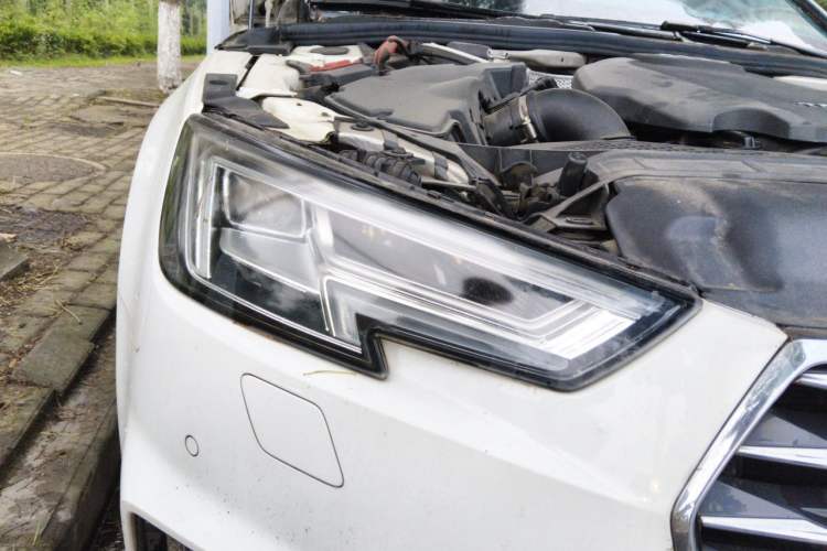 Used Audi A4L 2019 40 TFSI Ambition China VI Right Front Headlight