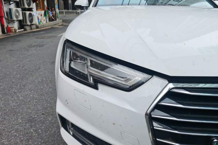 Used Audi A4L 2019 40 TFSI Ambition China VI Right Front Headlight