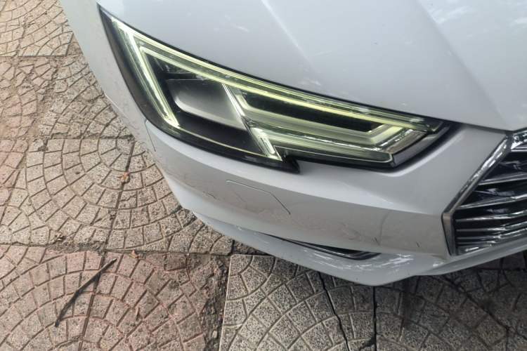 Used Audi A4L 2019 40 TFSI Ambition China VI Right Front Headlight