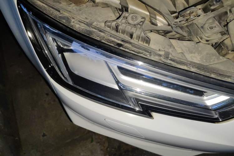 Used Audi A4L 2019 40 TFSI Ambition China VI Right Front Headlight