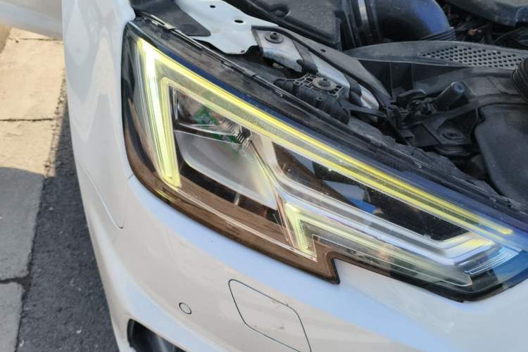 Used Audi A4L 2019 45 TFSI quattro Individual Sport Edition China V Right Front Headlight