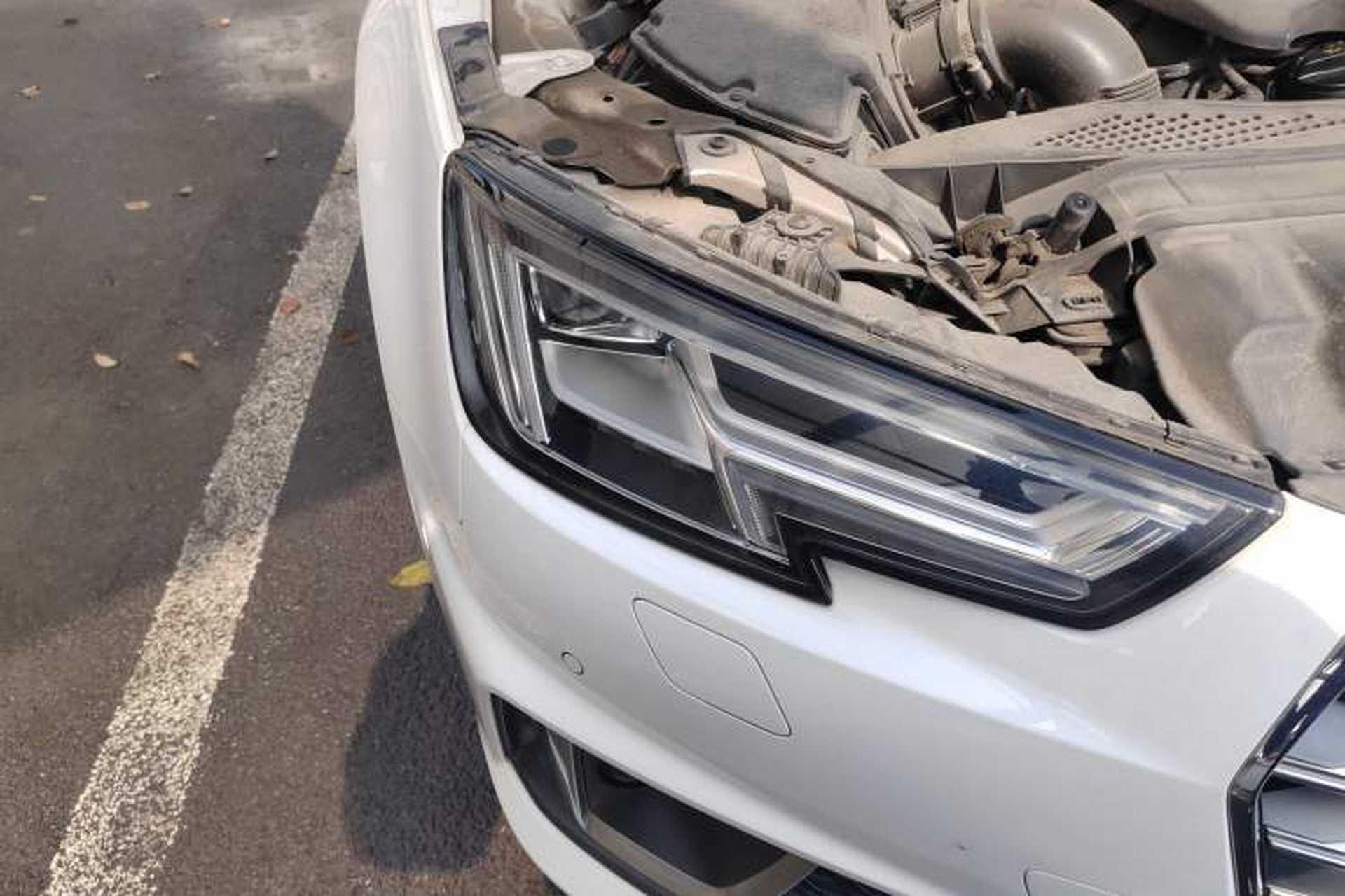 Used Audi A4L 2019 40 TFSI Fashion Edition China VI Emission Standard Right Front Headlight