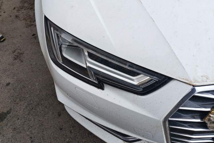 Used Audi A4L 2019 40 TFSI Ambition Version China V Right Front Headlight