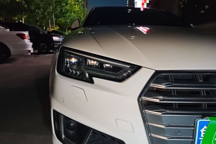 Used Audi A4L 2019 40 TFSI Fashion Edition China VI Emission Standard Right Front Headlight